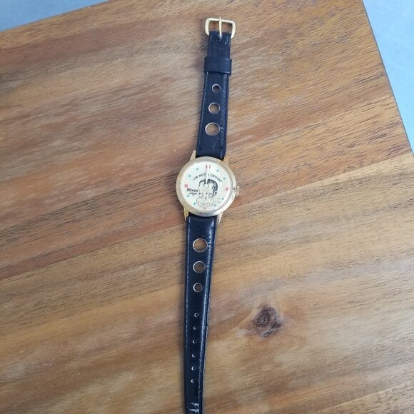 Richard Nixon Novelty Wrist Watch "I am not a crook" Eyes Wiggle NEEDS REPAIR - Picture 2 of 5